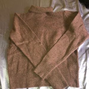 Who What Wear Mauve/Brown turtleneck sweater